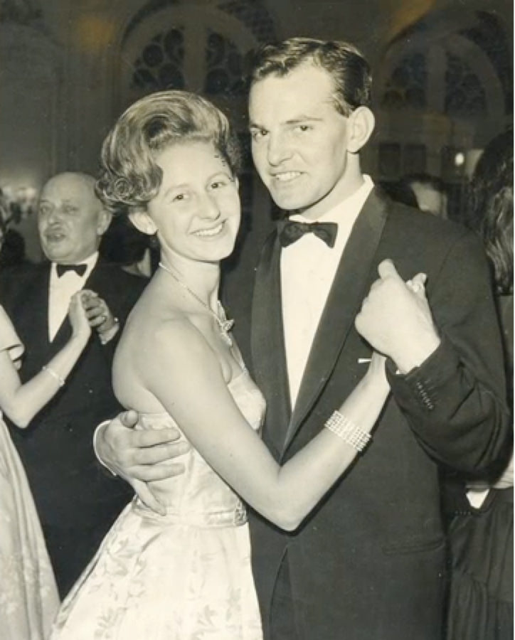Geoff Blackwell tanzend mit seiner Frau.