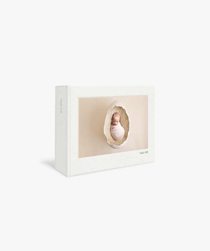 Produktbild für mittelgroßes Leder-Album im Querformat.
