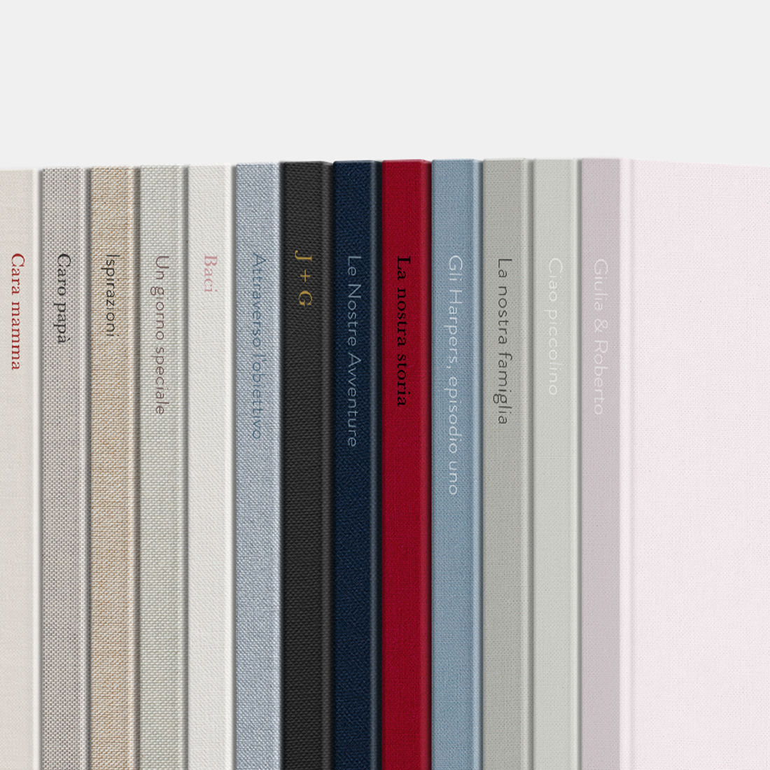 Una selezione di fotolibri premium con una varietà di design di copertina.