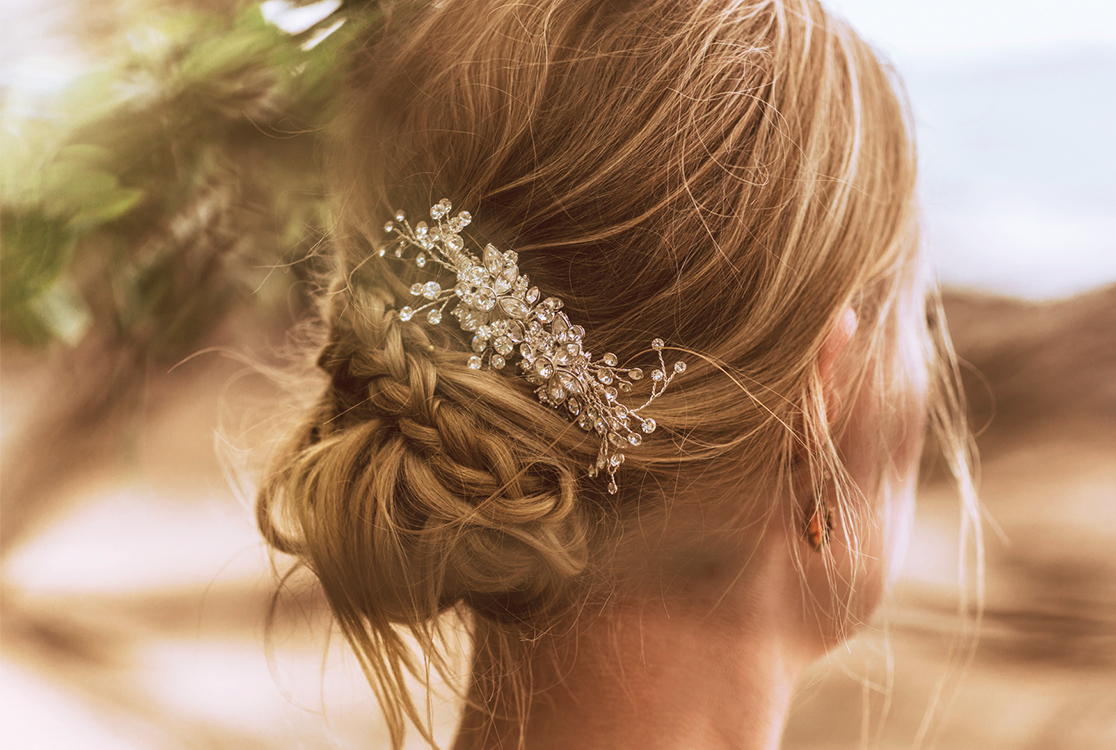 Close up of bride's hair on wedding day