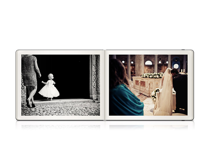 Fotografías artísticas en un fotolibro Moleskine.