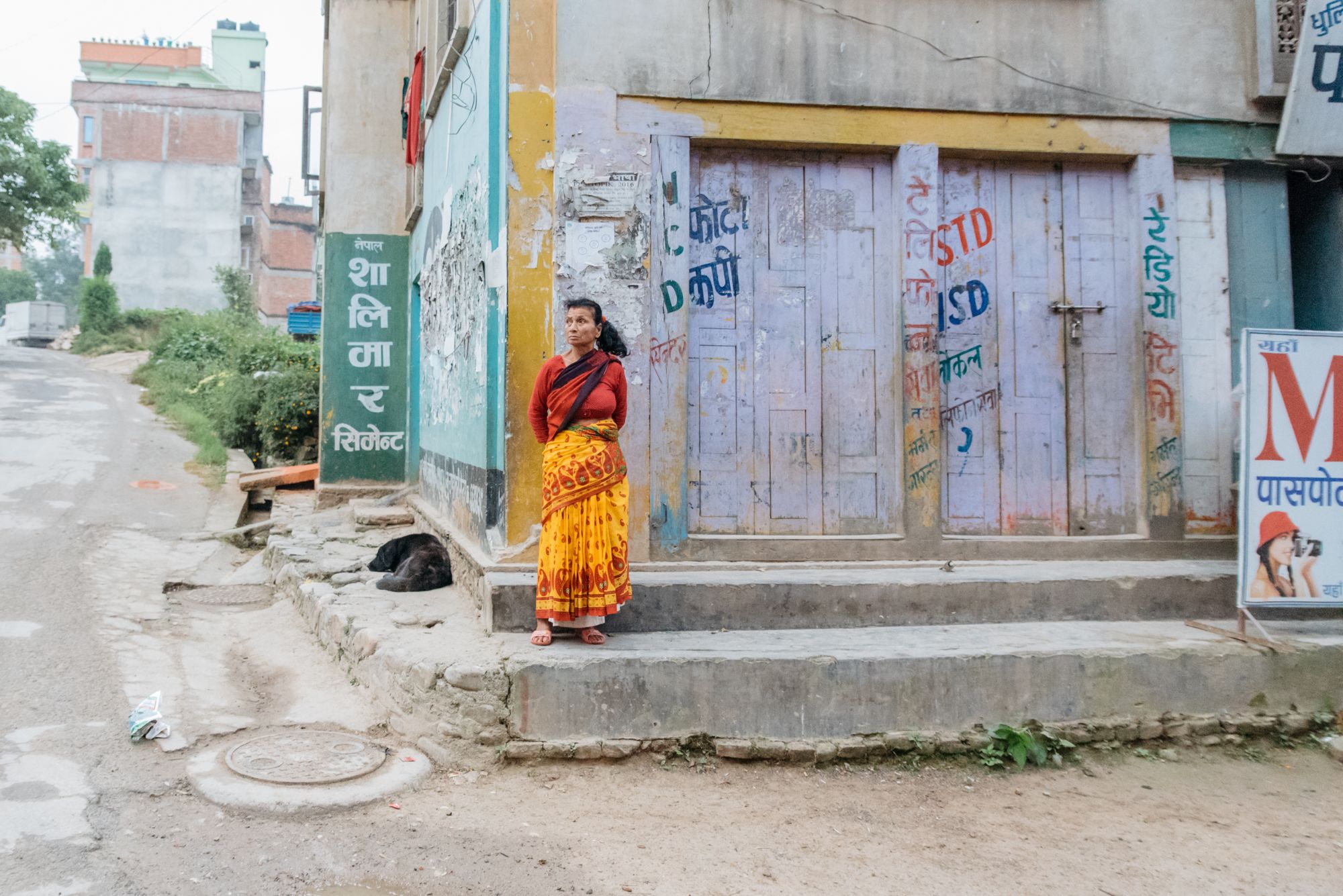 Lady on Nepalese roadside
