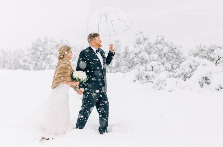 Newlyweds in snow