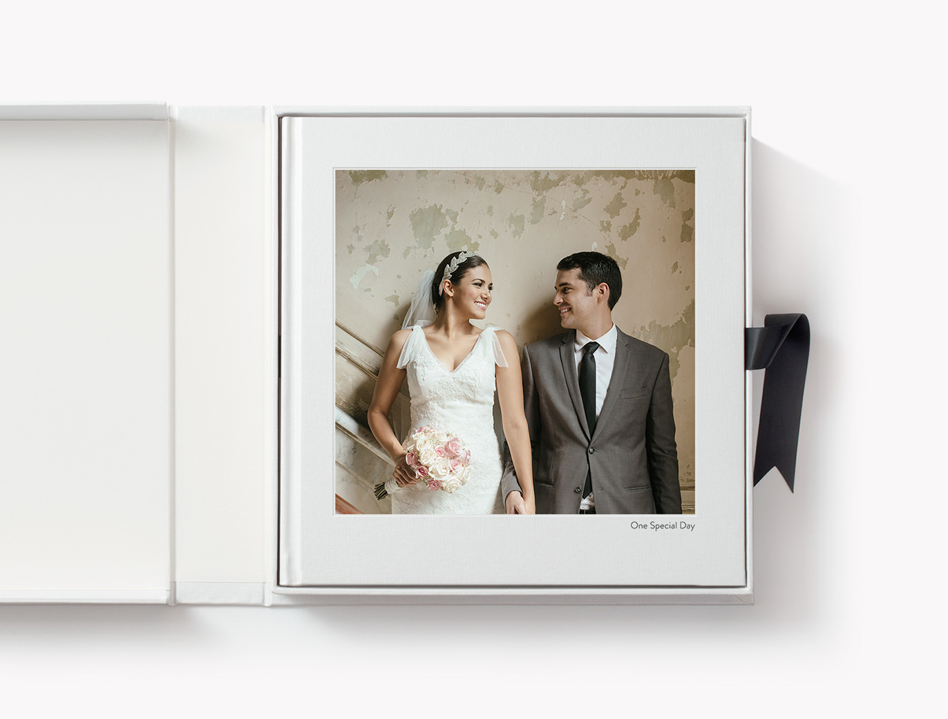 Luxury Personalised Romantic/ Wedding Photo Album/ Gift Handmade Boxed 
